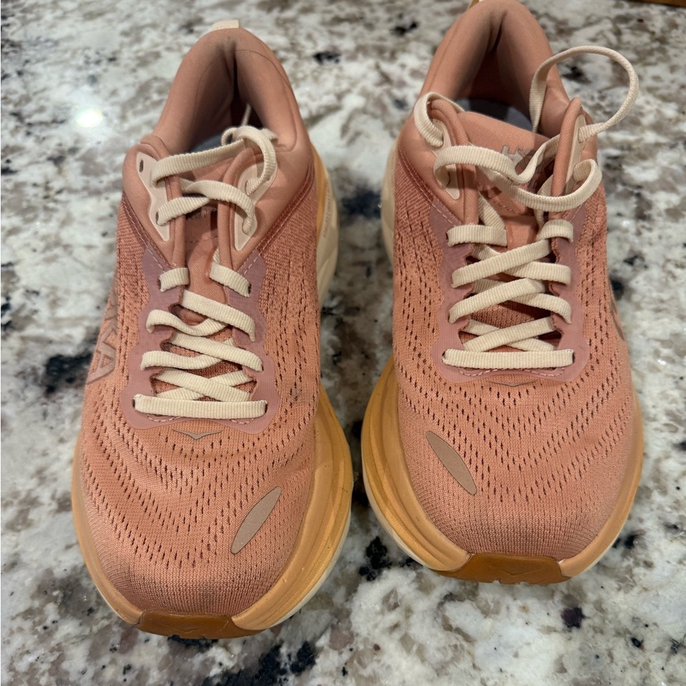 Hoka Women's bondi 8
